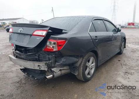 2012 Toyota Camry Se z USA, uszkodzony, nr VIN 4T1BF1FK4CU111522